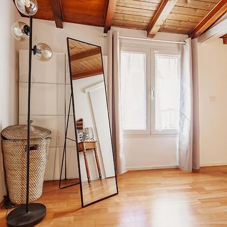 شقة Elegante Loft Su 2 Piani A 5 Minuti Da San Siro ميلان المظهر الخارجي الصورة